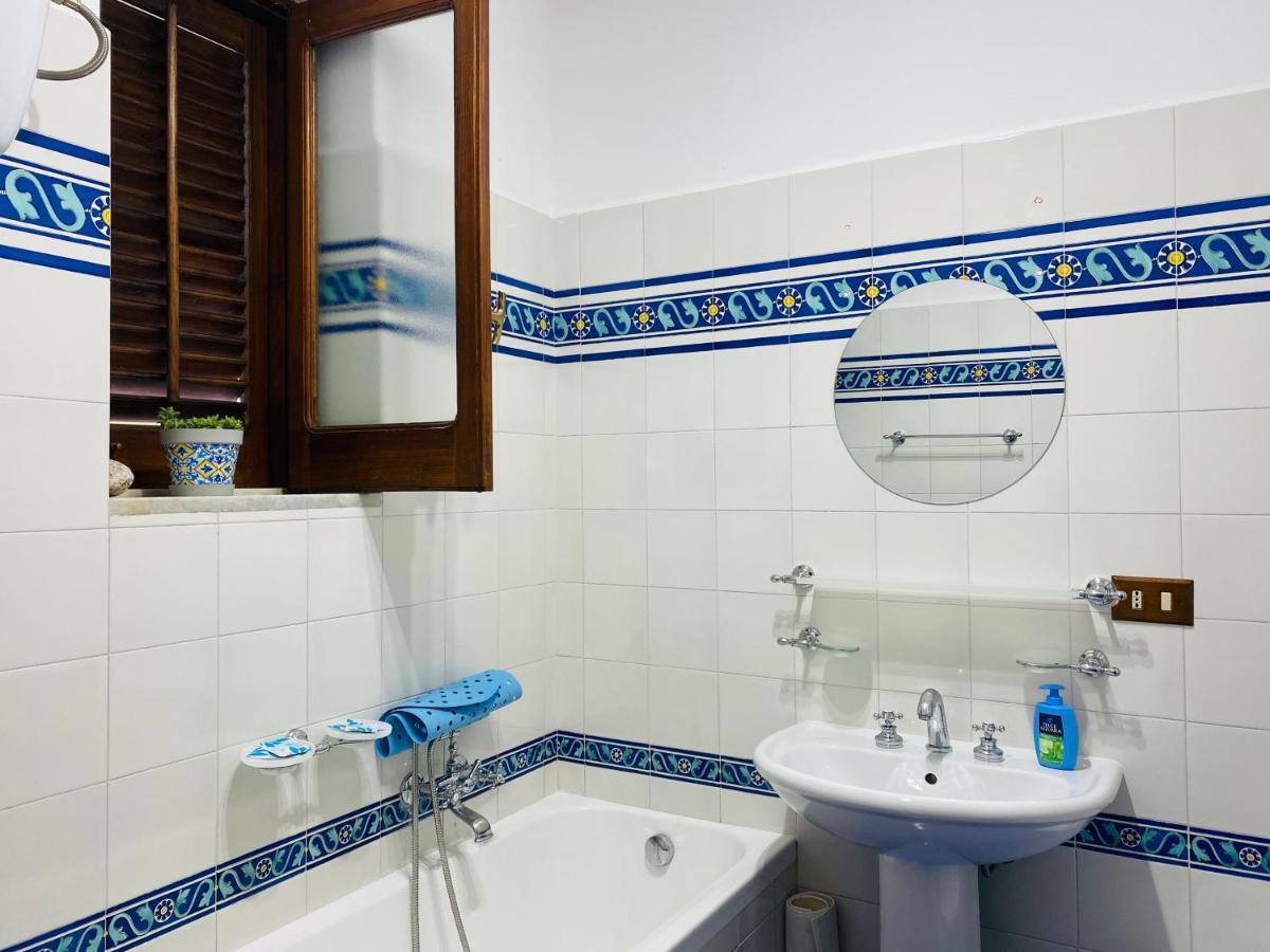A Punta Terra Isnello Bed & Breakfast エクステリア 写真